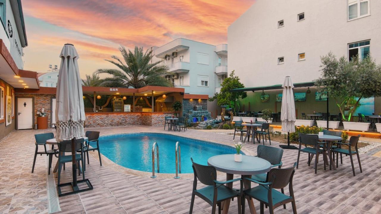 B&B Leon